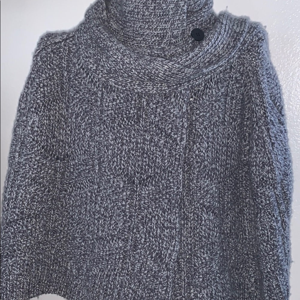 Ugg Gray Knit Cape - image 4